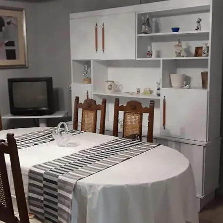 One Bedroom Chalet With Shared Pool Terrace And Wifi At Domek alpejski