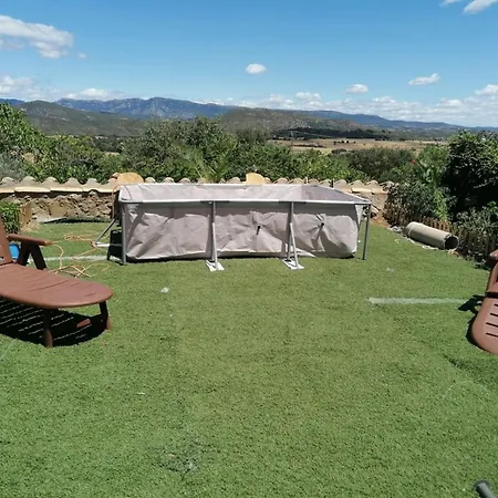 Domek alpejski One Bedroom Chalet With Shared Pool Terrace And Wifi At Sieso de Huesca